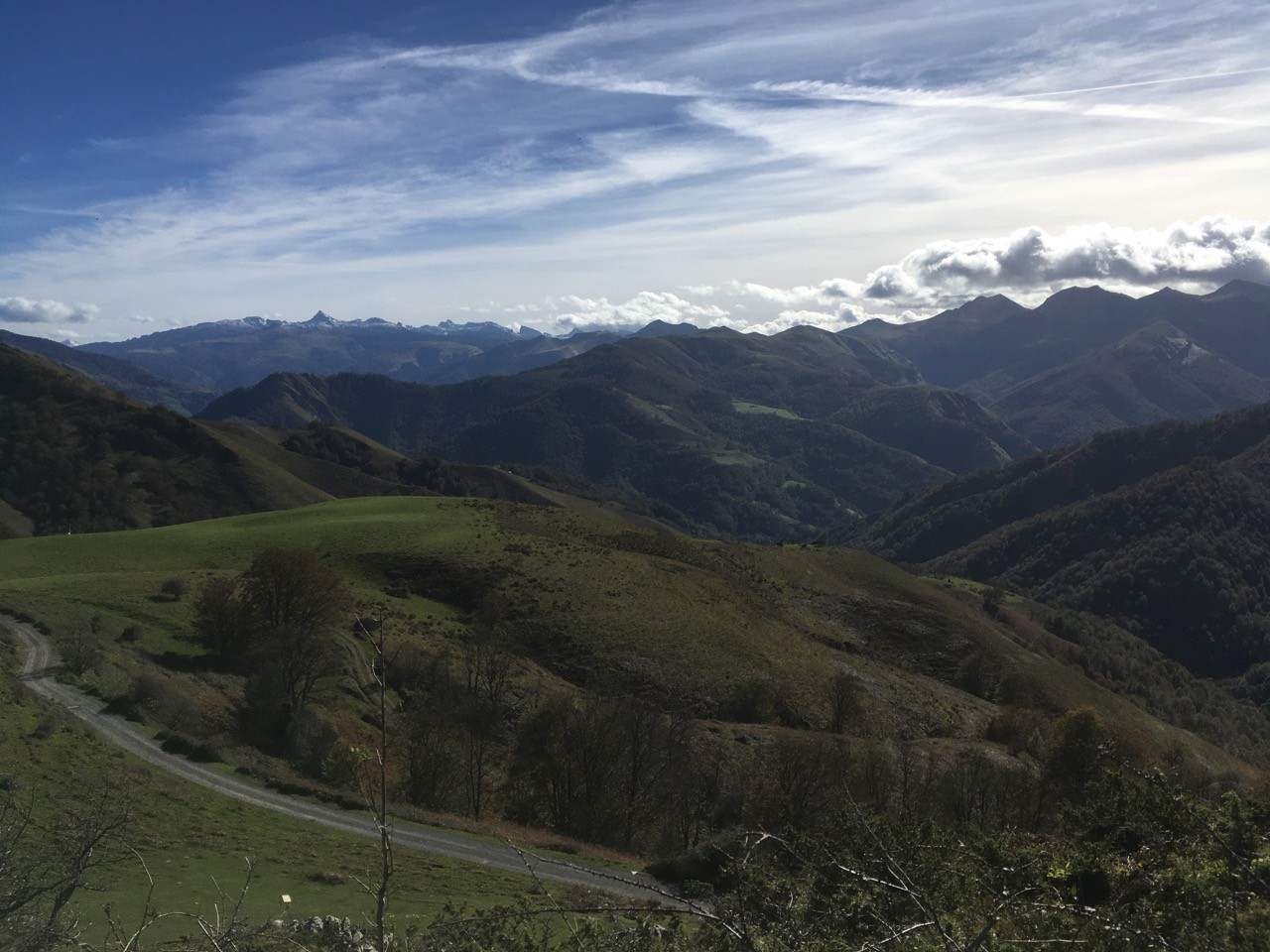 Pic Salhagagne par Bostmenditte depuis Etchebar en boucle -Soule